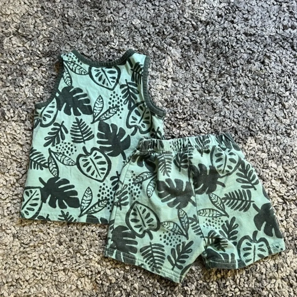 Carter’s summer baby boy matching set